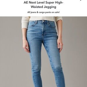 Super high rise jeggings. Brand new. American eagle size 16 regular. Tags on.